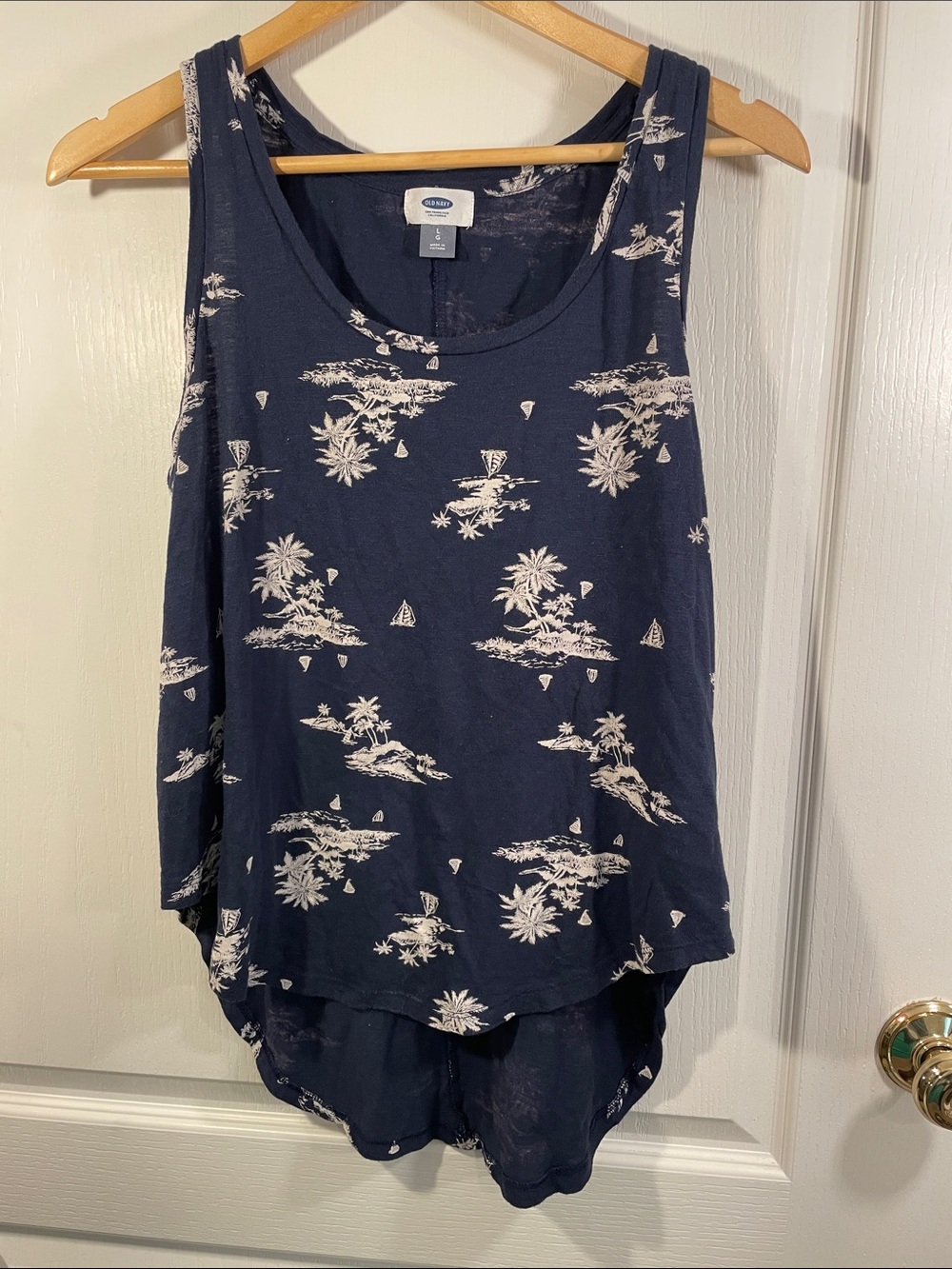 Old Navy Navy and White Tropical Scoop Neck Tank